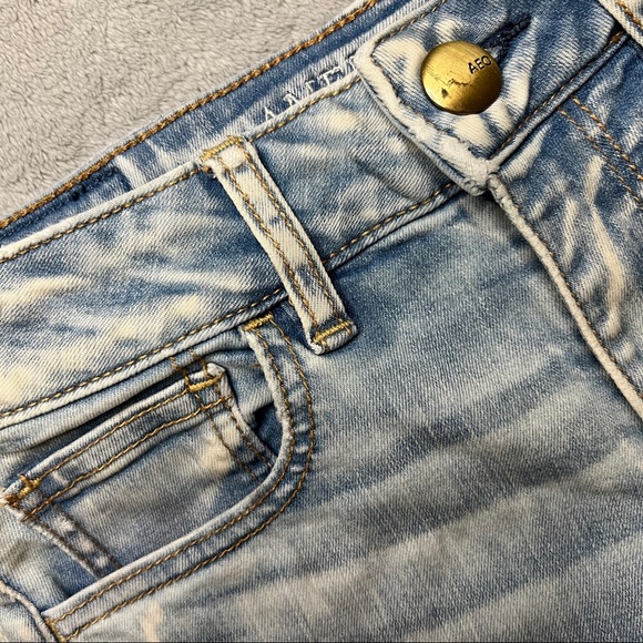 American Eagle - Super Stretch High Rise Shortie - Picture 2 of 9